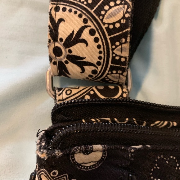 Thirty-One Crossbody Purse - Picture 2 of 3